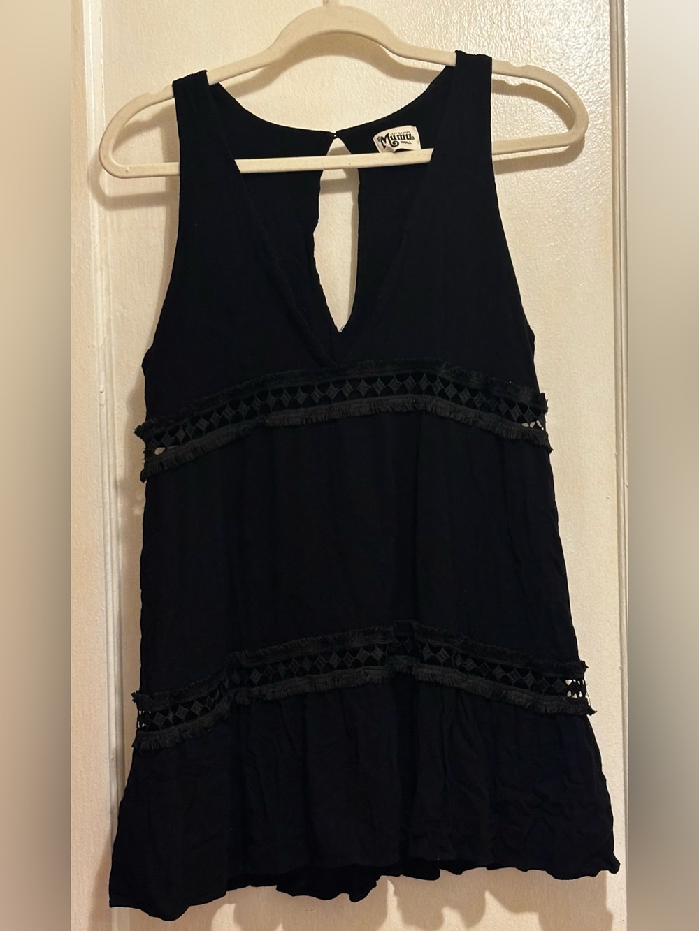 Show Me Your Mumu Lydia Black Tiered Keyhole Mini Dress Small Boho